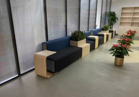 卡尤迪生物-办公室家具定制案例项目实景图